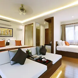 https://azumi.hotelsofhoian.com