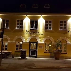 Der Heurige Im Gasthaus Zum Loewen Germania