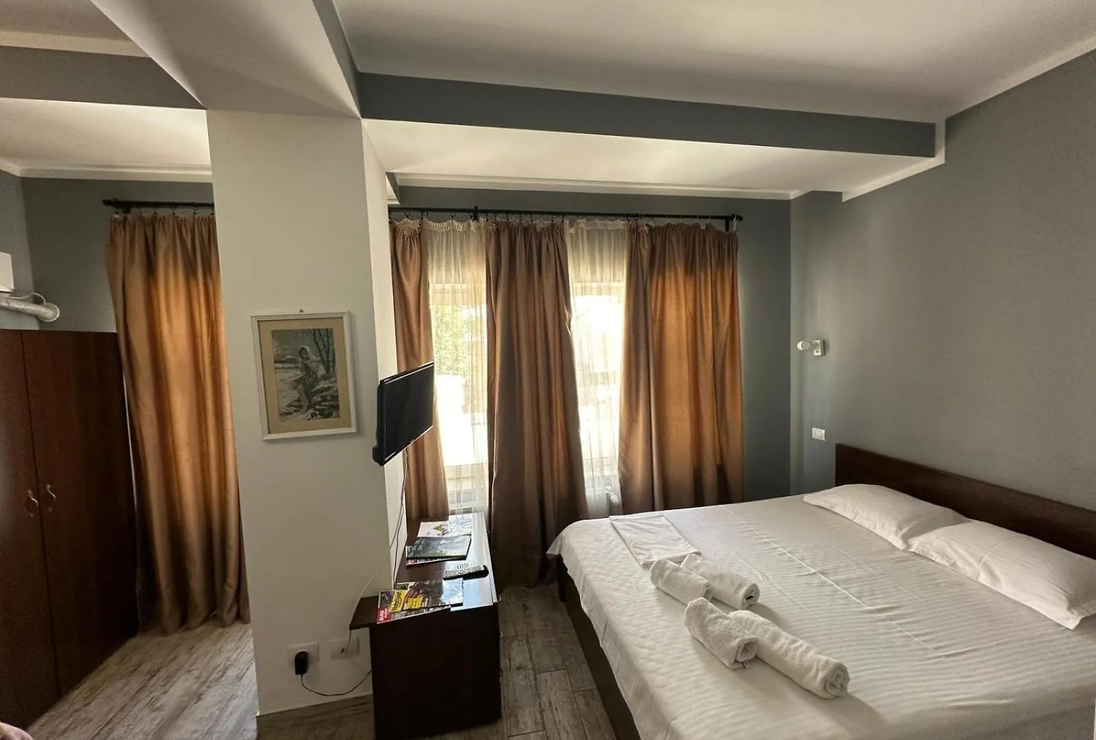 Ave Hotel Victoriei Bukurešť 3*,  Rumunsko