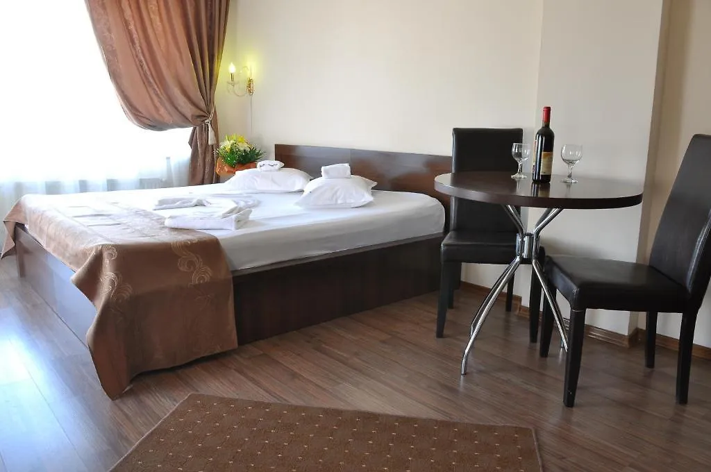 Ave Hotel Victoriei Bucharest 3*,